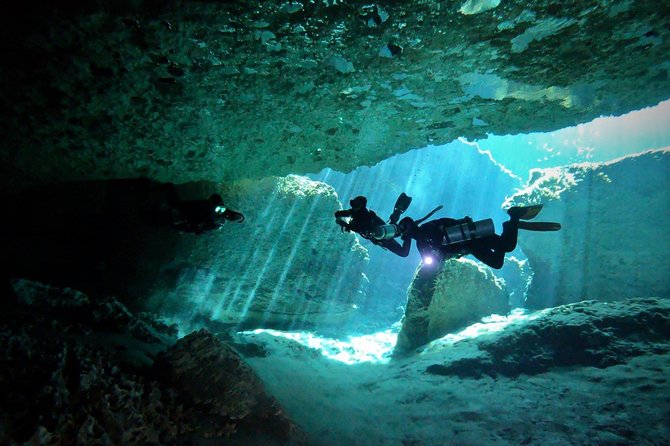 1 day of diving in Cenotes price for 2 certified divers - Morning logistics: 7:00am starts and where you actually meet
