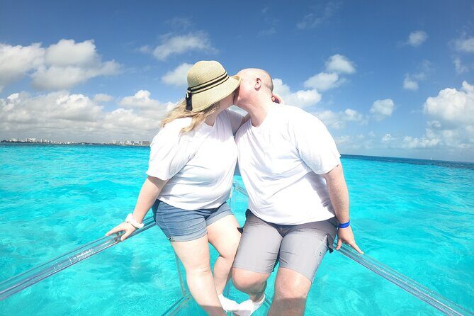 1-hour Clear Boat Tour in Nichupte Lagoon from Cancun - The coral reef plus Blanquizal sandbank: what the second stop is really like