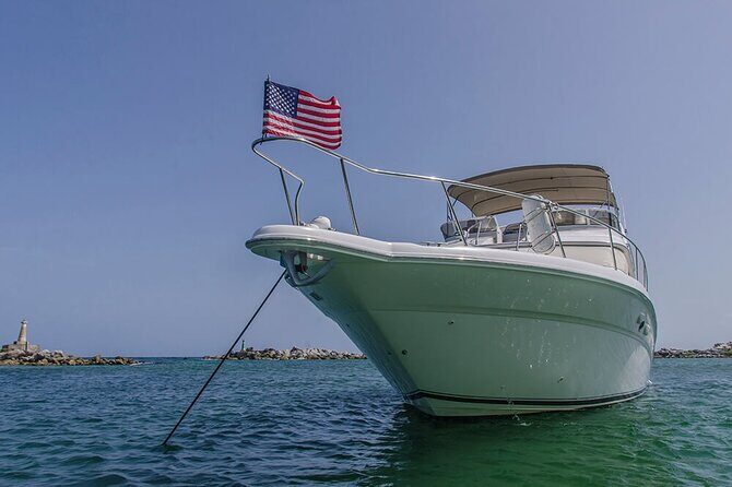 2 Hour Sunset - 51' Sea Ray Tulum, Playa del Carmen, Riviera Maya - Dinner, drinks, and Bluetooth music: the party stays onboard