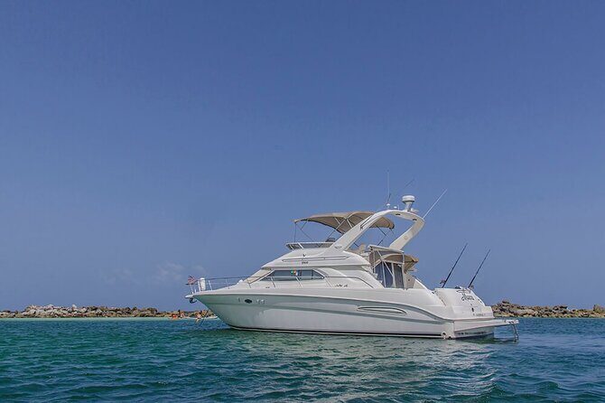 2 Hour Sunset - 51' Sea Ray Tulum, Playa del Carmen, Riviera Maya - Crew service: why names like Danny, Juan, and Adrian keep coming up