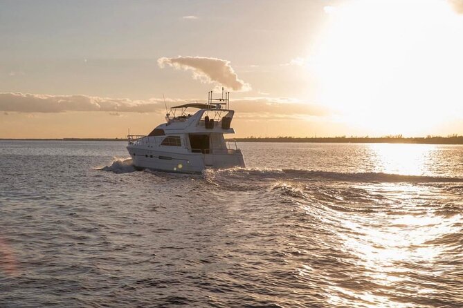 2 Hour Sunset- 60' Neptunus Tulum, Playa del Carmen, Riviera Maya - Neptunus 60’ at Puerto Aventuras: what makes the setting work
