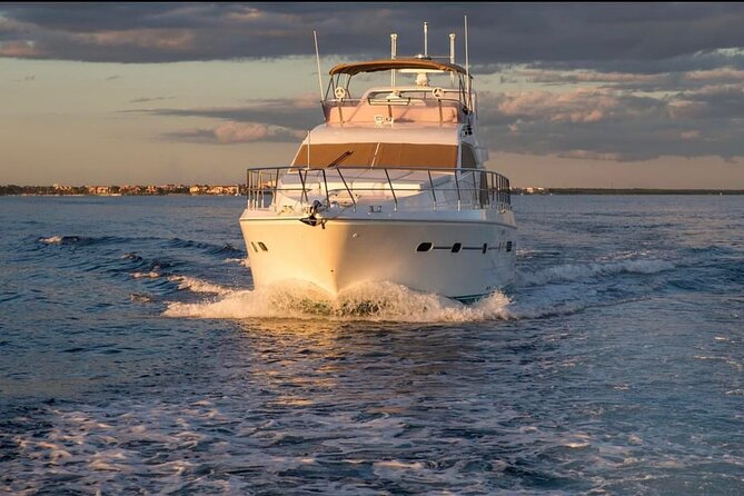 2 Hour Sunset- 60' Neptunus Tulum, Playa del Carmen, Riviera Maya - Who this cruise fits best in the Riviera Maya