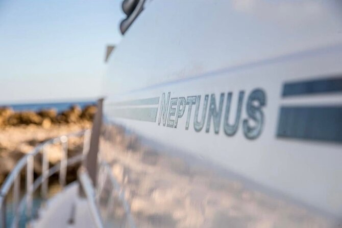 2 Hour Sunset- 60' Neptunus Tulum, Playa del Carmen, Riviera Maya - Underwater lights: the little tech detail that changes the whole night