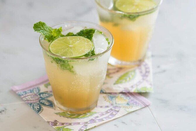 3-Hour Drinks and Appetizers Class in Playa del Carmen - The home-kitchen setting: what it feels like and what to expect