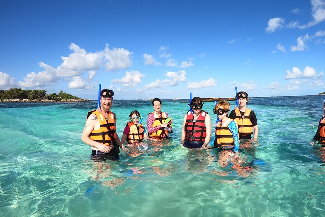 3 Hours VIP Semiprivate Tour Isla Mujeres Full Snorkeling Experience - The Food and Drinks Side: Great Extras, Not a Fancy Lunch