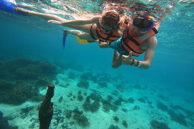 3 Hours VIP Semiprivate Tour Isla Mujeres Full Snorkeling Experience - Boat Realities: Ladder Re-Entry and Motion-Sickness Tips