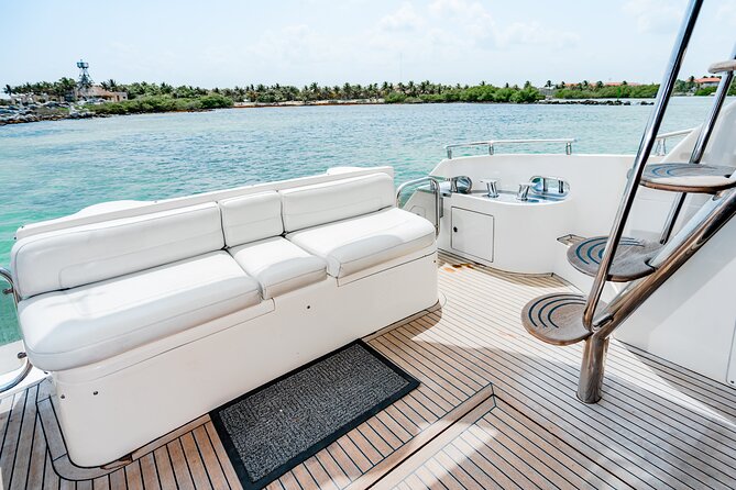 4 Hour 50' Azimut Yacht All-Inclusive in Tulum & Playa del Carmen - Practical tips to make your day easier (no guesswork)