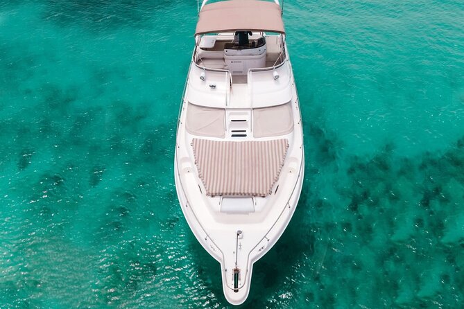 4 Hour - 51' Sea Ray, Tulum, Playa del Carmen, Riviera Maya - The Onboard Crew: Service That Turns a Trip Into a Memory