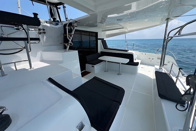 4 Hour Catamaran Experience in a Private 42' Lagoon - A Private 42 Lagoon Day on the Riviera Maya (Without the Big-Group Chaos)