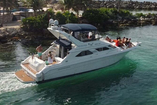 4 hours snorkel & beach tour - Private Yacht 47 ft - Price and Logistics: Value for Up to 15 People