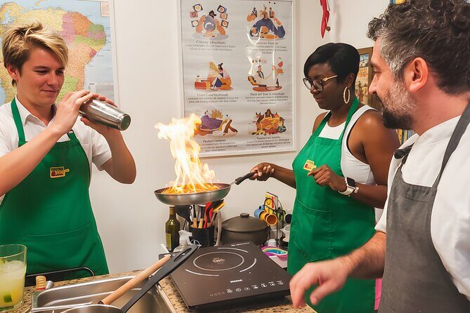 4h Cooking Class in Cancun with 8 Recipes & Bottomless Drinks - Unlimited margaritas, but with a purpose