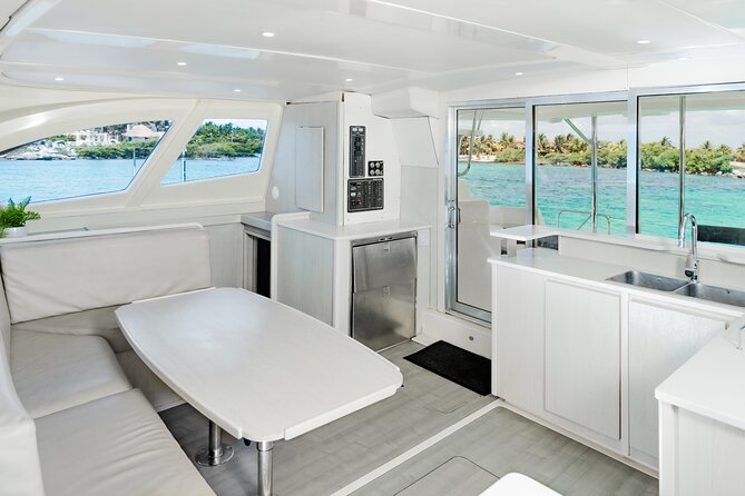 4H Luxury 44' Catamaran All-Inclusive in Tulum & Playa del Carmen - The return cruise: slower pace, more views, and time to cool off