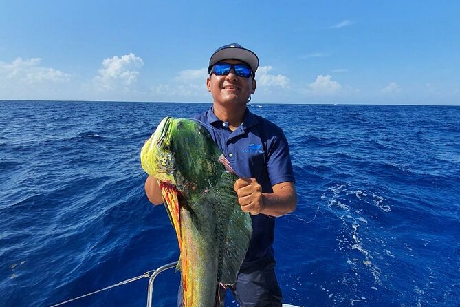 4H Luxury 44' Catamaran All-Inclusive in Tulum & Playa del Carmen - Price and value: what you’re paying for with a group up to 15