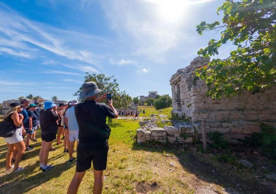 4X1 Tour: Coba and Tulum Ruins, Cenote and Playa del Carmen - Tulum Ruins: Caribbean-Sea Views With a Guided Start