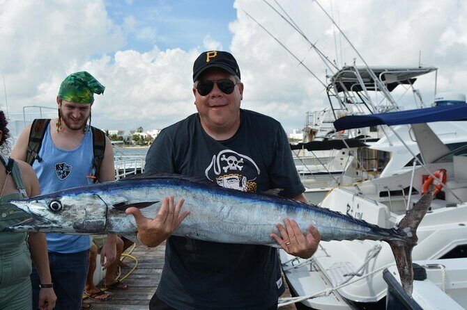 6-Hour Shared Fishing Tour - On-board comfort: drinks, included gear, and staying sane on the deck