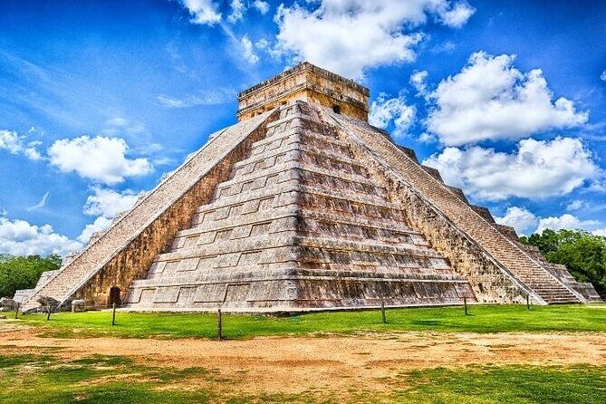 8-Day Tour through the Yucatán Peninsula, Mexico - The Yucatán loop that mixes ruins and real downtime