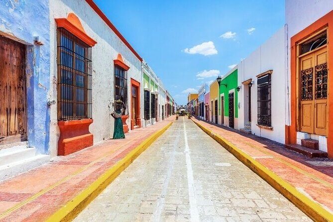8-Day Tour through the Yucatán Peninsula, Mexico - Days 3-4: Kohunlich, Bacalar boat time, then Chicanná, Bécan, Balamkú, and Campeche