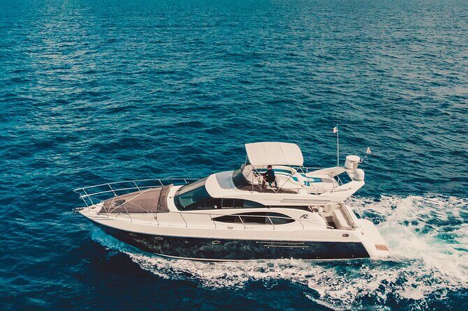 8-Hour Private 50' Azimut 2-Stop Tour to Cozumel Beach w/Food, Drinks & Snorkel - A private 50 Azimut day to Cozumel that feels easy