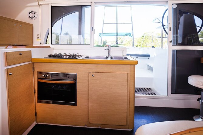 8H 38' Catamaran All-Incl. to Cozumel in Tulum & Playa del Carmen - Paamul Bay swimming and the rare beach moment