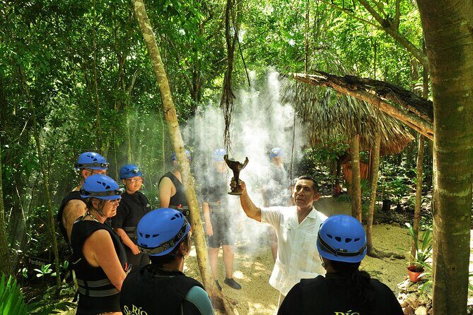 A secret river adventures tour. Explore the nature wonders of the Riviera Maya - Guide energy matters: Jorge, Dani, Danny, and the photo team
