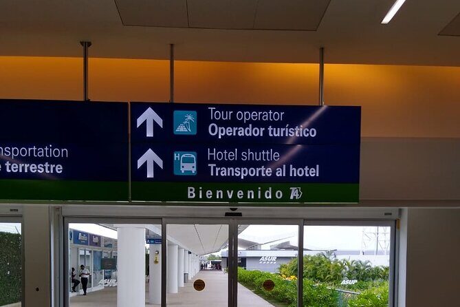 Airport Transfers to Puerto Aventuras - Private van (ROUND TRIP) FLAT RATE - Two Vehicle Choices: SUV Comfort or Van Value