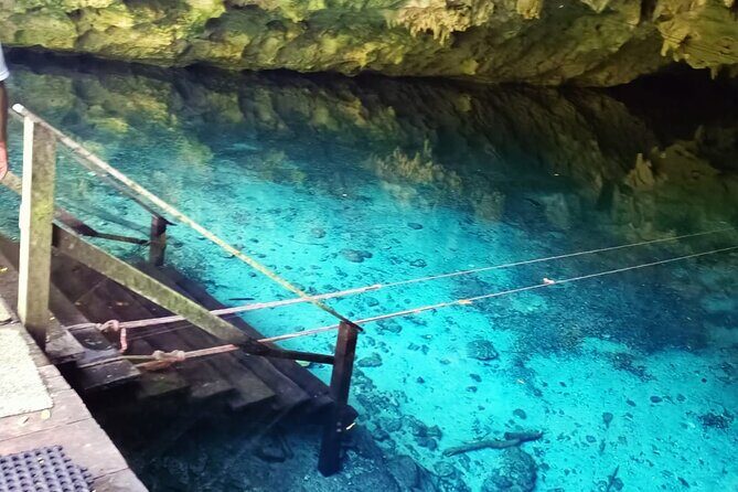 Akumal paradise tour Swimming with Turtles & ancient Tulum Ruins. Lunch included - Stop 1: Tulum Archaeological Site and that letter-photo moment