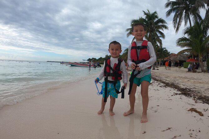 Akumal Turtles Snorkeling and GoPro pictures - GoPro Photos: Included, But Visibility Controls the Results