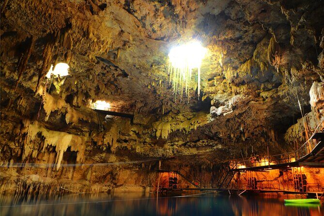 All-inclusive Cenotes tour - Stop 3: Hacienda Chukum and its 40-meter cenote downtime