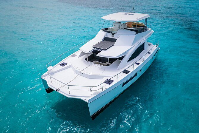 All Inclusive Luxury Yacht – Private Island Experience - How the 10-hour private yacht day really works (9:00 am start)