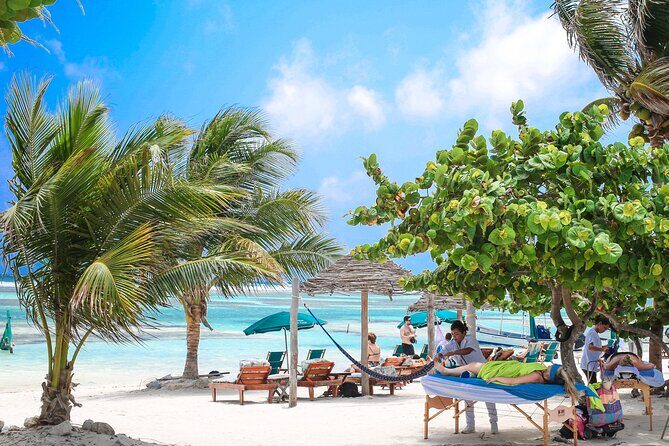 All Inclusive VIP Beach Break Pass at Nacional Beach Club - What the VIP pass includes: more than a beach chair