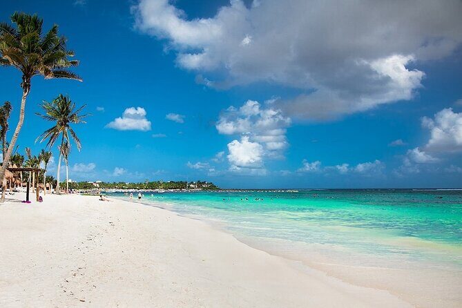 Amazing Adventure in Akumal. Swim with turtles and discover Tulum Ruins. - Getting to Tulum: the setup before the ruins