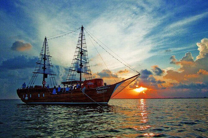 Amazing Romantic Dinner on a Spanish Galeon with Saxophone Music - Price and logistics: what $95 really buys you