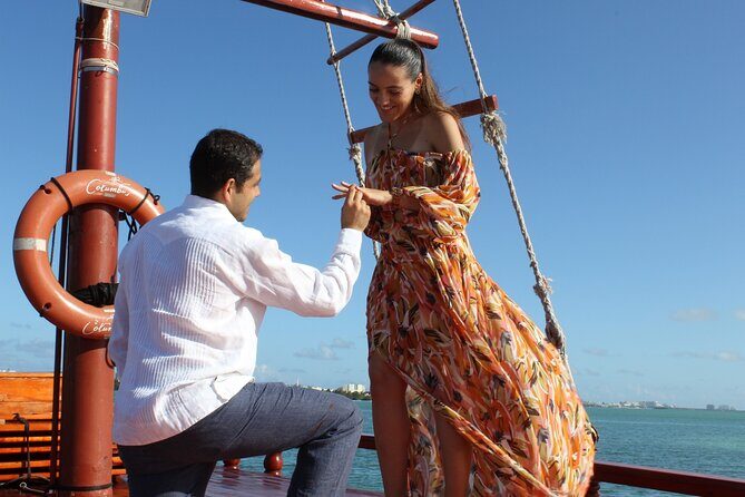 Amazing Romantic Dinner on a Spanish Galeon with Saxophone Music - Where people can feel disappointed: seating comfort and food expectations
