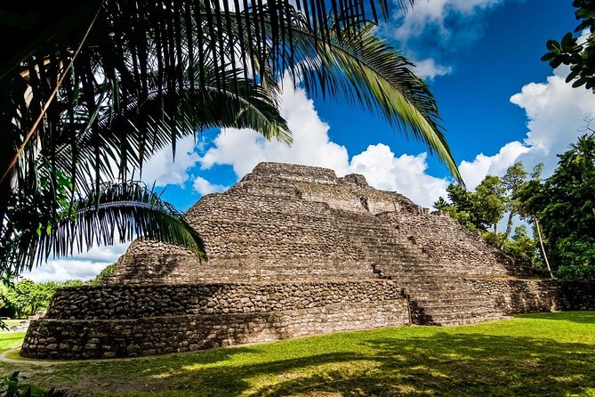 Ancient Chacchoben Mayan Ruins from Costa Maya Port - Heat, water, and the walking reality