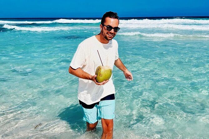 Authentic Cozumel Island Tour - Best Sights & Mayan Experience - Hotel Hacienda Ixtlan tequila seminar: eight samples and a quick education