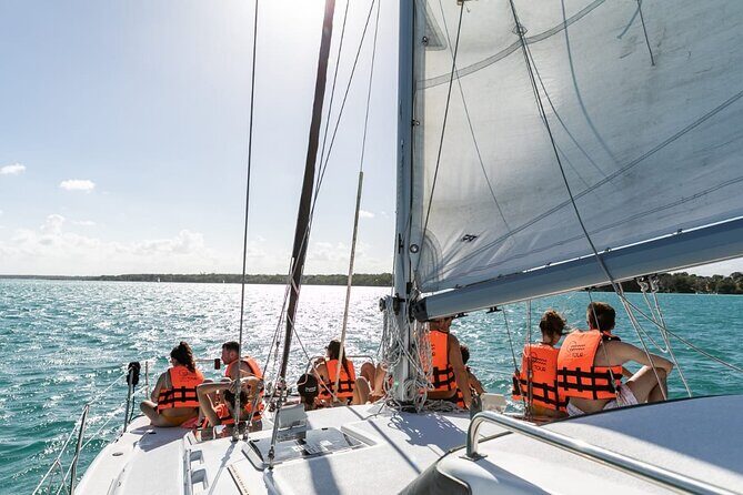Bacalar Legends and Colors - Fuerte San Felipe Bacalar: the fort stop with practical value
