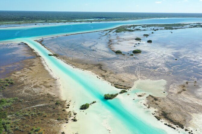 Bacalar Legends and Colors - Pickup, meeting, and how to avoid the usual stress