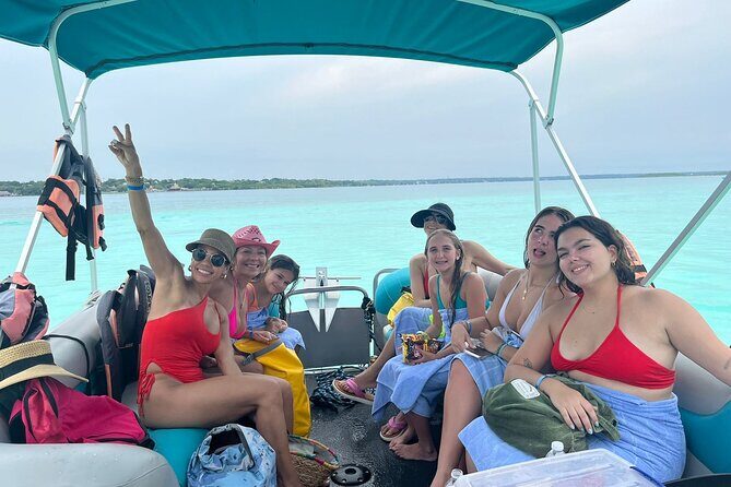 Bacalar Seven Color Lagoon Boat Tour - Lunch at an Authentic Mexican Restaurant: Filling, Included, and Actually Useful
