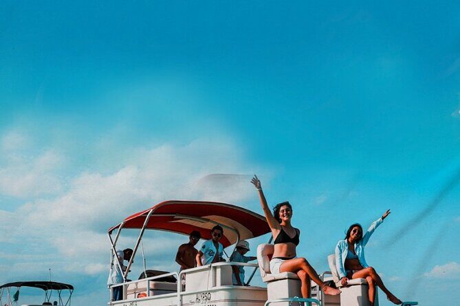Bacalar Tour of the Lagoon of the 7 Colors - Black Cenote: the moodiest stop on the route