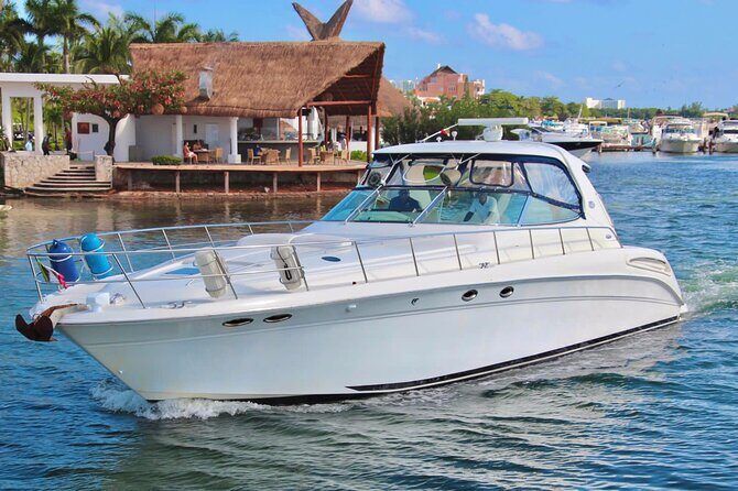 Beautiful SUNDANCER 60ft Private yacht / 18PAX 25P15 - Picking the right length: 2 vs 4 vs 6 hours