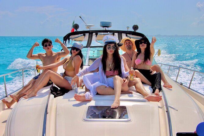 Beautiful Yacht SeaRay 48ft / 15PAX 25P16 - How the 2-Hour and 4-Hour Rentals Feel in Real Life