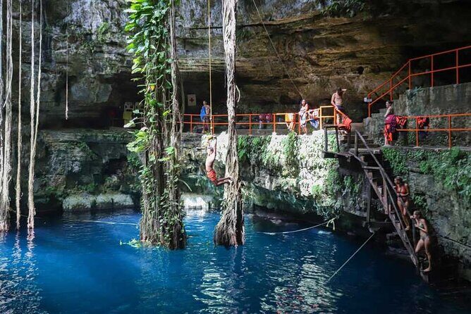 Best Chichén Itzá Tour with Cenote Swim day & Valladolid Visit - Valladolid in one hour: colonial color without overcommitting
