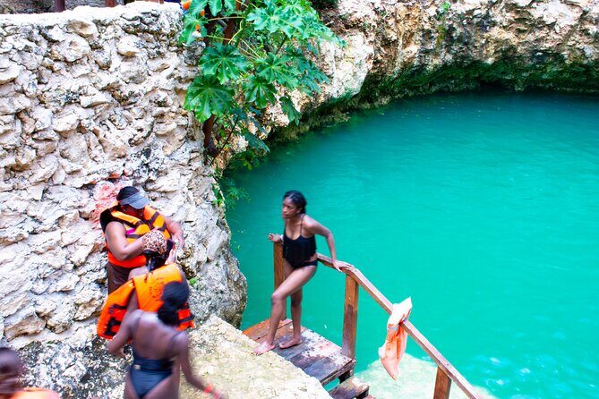 Best Combo from Cancun - Zipline Cenote ATV (Shared) and Lunch From Cancun - Pickup, Meeting Points, and Why Your Start Location Matters