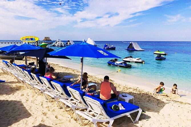 Best Cozumel Day Pass San Francisco Beach Club - Food and drinks: plan on spending extra, but it’s not pointless
