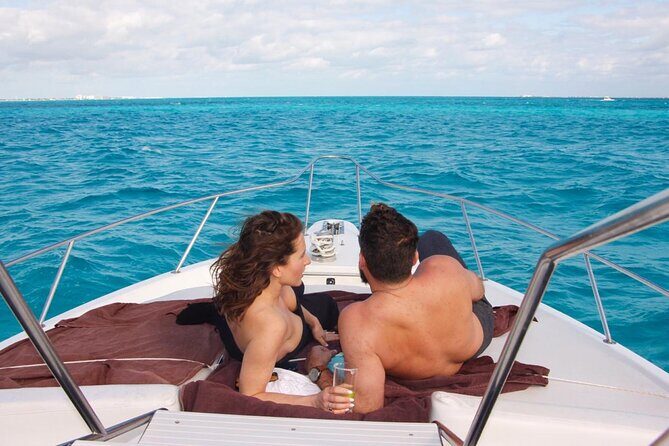 Big Yacht 48ft Rental up to 15 Pax snorkel - Food and drink: what’s included vs what you’ll pay for