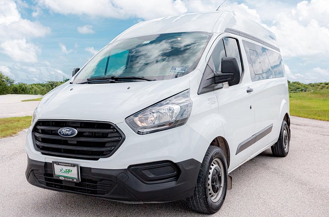 Black Luxury Van from hotels to Cancun Airport - Pickup timing that matters: check-out, 15-minute wait, and flight changes