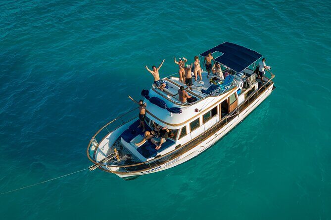 Boating Experience in Cancun Bay. All inclusive. - Key highlights I’d plan around