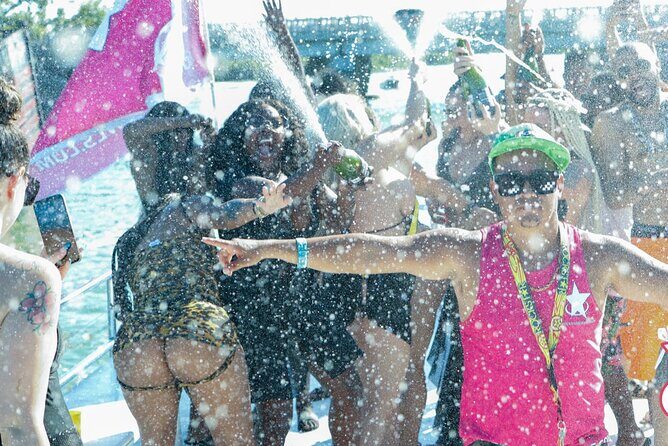 Bonbon Reggaeton Boat Party in Cancun (Adults Only) - Extra Costs to Budget: The $10 Ecological Tax and Tips