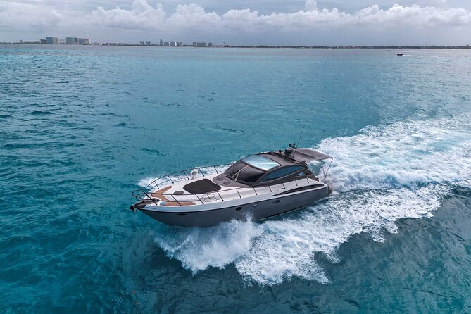 Cancun: 4-Hour All Inclusive Luxury Yacht – 50' Cranchi - Snorkeling gear, paddle boards, and the small things that make it easy