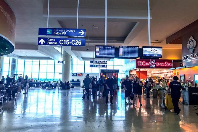 Cancun Airport Private Shuttle with WIFI - Price and value: $65 per group and how to decide